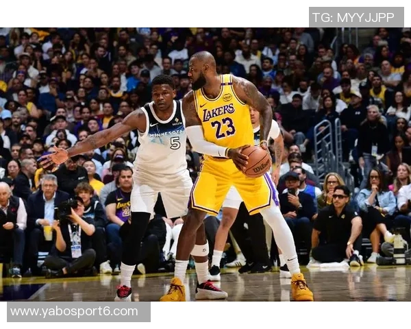 湖人客场挑战森林狼五名主力缺阵海斯和斯玛特出战存疑