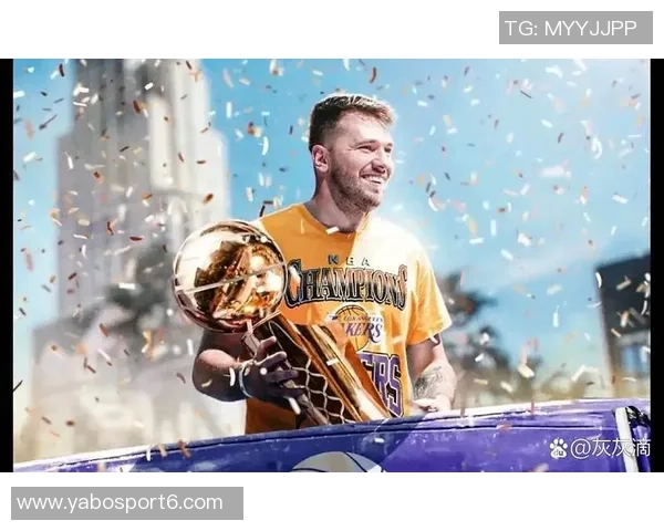 斯玛特分享与东契奇对抗经历感叹能做队友真是太棒了