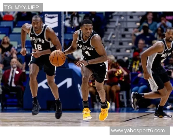 哈珀在本场比赛中表现出色荣膺最佳后卫超越费尔斯卡斯尔和福克斯